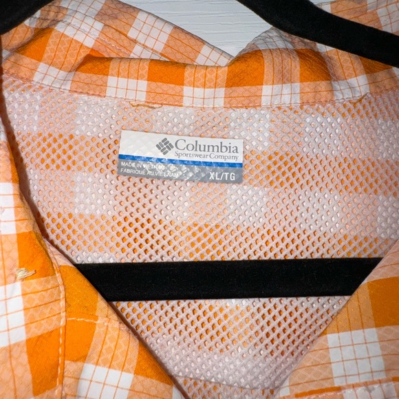 PFG single pocket Fishing shirt - Picture 3 of 3